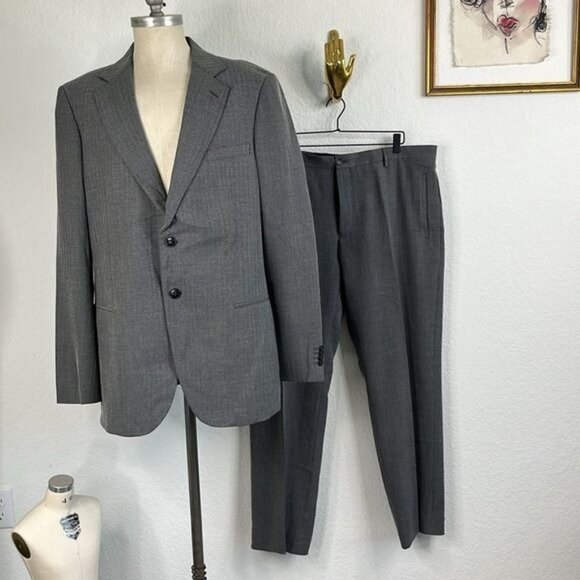 Giorgio Armani Marled Virgin Wool 2 Pc 2 Button Suit - Picture 2 of 14
